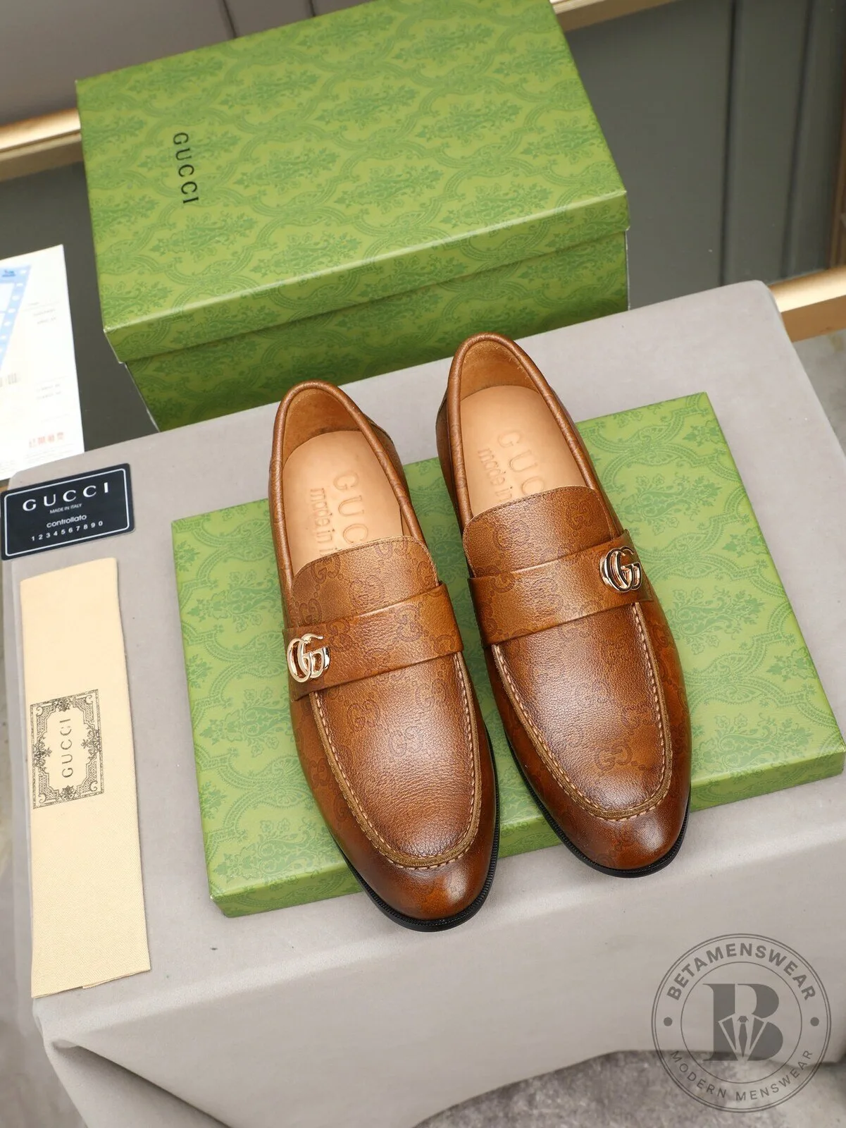 Gucci Brown Leather Loafer Shoes with Gold Interlocking G Detail