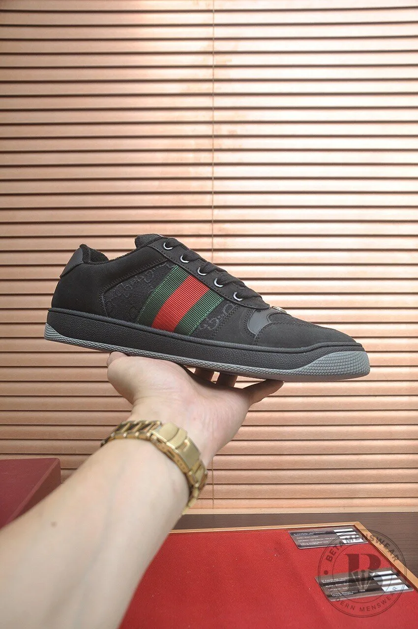 Gucci Black Leather Ace Embroidered Sneakers with Web Stripe